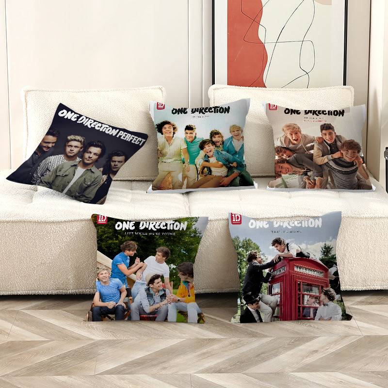 Home Textiles Direct - O-One Band Directions Muziek Kussenhoes Design